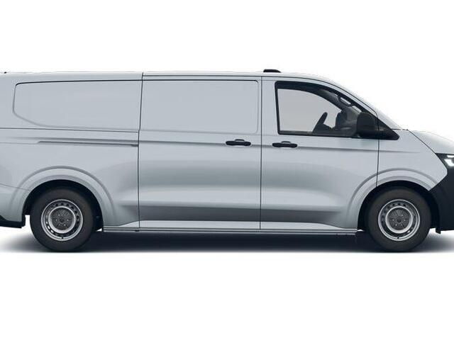 Volkswagen E-Transporter Bedrijfswagens Bestelwagen L2 elektromotor 100 kW (136 pk) 3500 m | Trekhaak | Parkeersensoren achter | Houten laadvloer | Achterdeuren