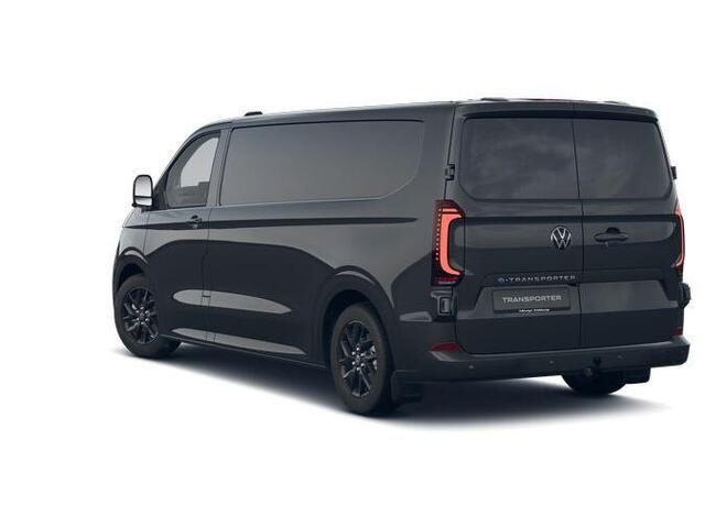 Volkswagen E-Transporter Bedrijfswagens Bulli L2 Elektromotor 160 kW (218 pk) 3500 mm | Trekhaak elektrisch | Houten laadvloer | Zijwandbekleding | Elektrische schuifdeur | Stuurwiel verwarmd