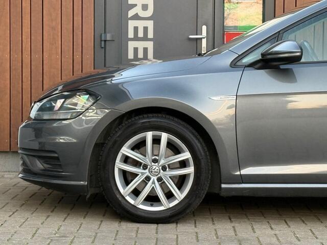 Volkswagen GOLF 1.5 TSI DSG acc stoelverw. goed onderhouden!