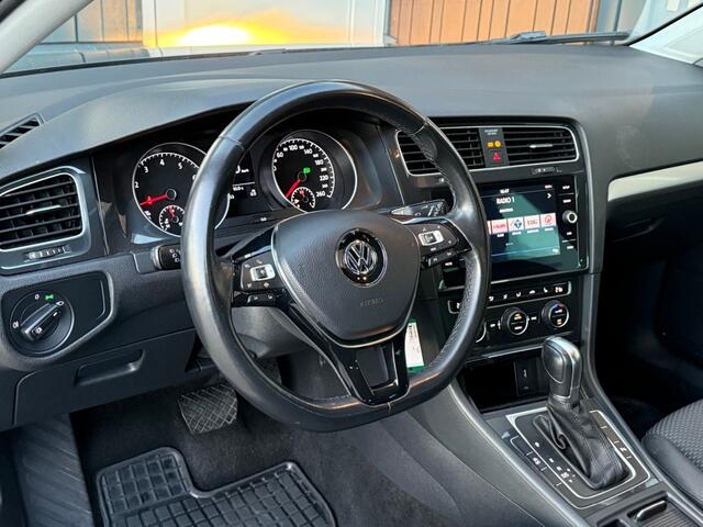 Volkswagen GOLF 1.5 TSI DSG acc stoelverw. goed onderhouden!