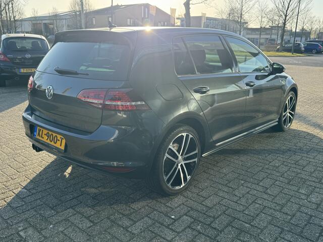 Volkswagen GOLF 1.4 TSI GTE Con. Ser