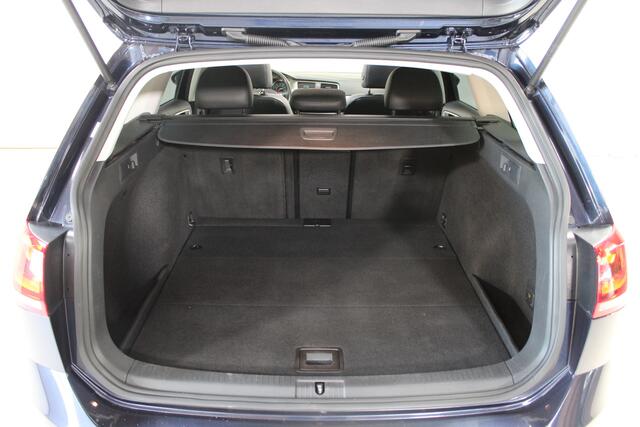 Volkswagen GOLF 1.8 TSI Comfortline | Pano | Camera | Led | Cruise | Leder