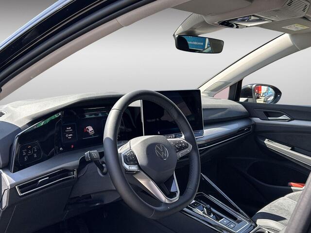 Volkswagen GOLF 1.5 eHybrid Style Edition