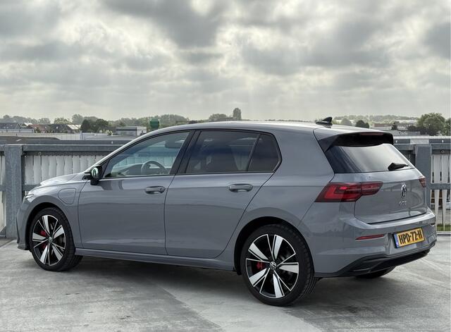 Volkswagen GOLF 1.4 eHybrid GTE | IQ | Pano | Black Style