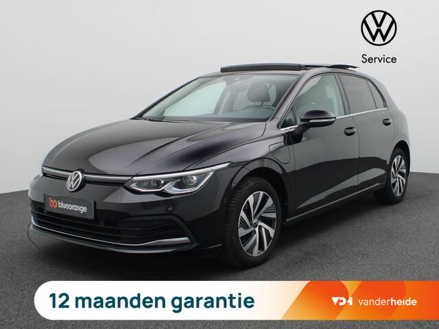 Volkswagen GOLF 1.4 eHybrid Style 204PK DSG Pano-Schuifdak, Adaptieve Cruise Controle, Memorystoel, LED Plus verlichting, Parkeersensoren voor en achter, Stoel-Stuurverwarming, 16" LM Velgen