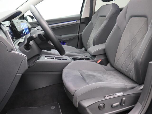 Volkswagen GOLF 1.4 eHybrid Style 204PK DSG Pano-Schuifdak, Adaptieve Cruise Controle, Memorystoel, LED Plus verlichting, Parkeersensoren voor en achter, Stoel-Stuurverwarming, 16" LM Velgen