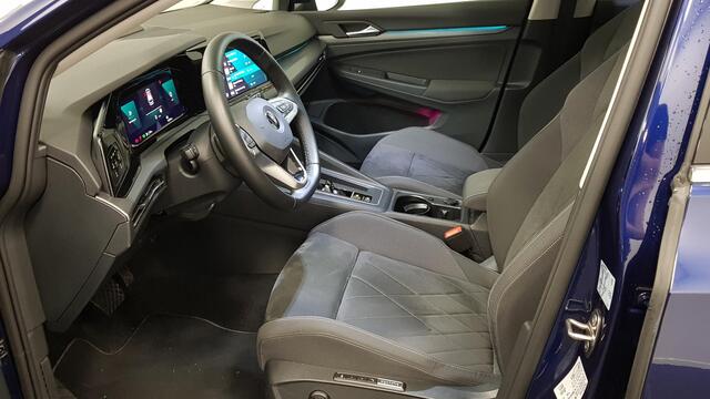 Volkswagen GOLF Variant 1.5 eTSI 150pk DSG Style | Navigatie | Climate Control | Camera | Parkeer Sensoren | Adaptive Cruise control | Achterklep electrisch bedienbaar | Stoelverwarming