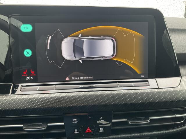 Volkswagen GOLF 1.5 eTSI R-Line Business+ Automaat Adap.Cruise Stoel/Stuurverw Led Sfeerverlichting!