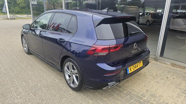 Volkswagen GOLF 1.5 eTSI R-Line