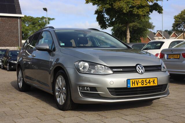 Volkswagen GOLF Variant 1.0 TSI NAVI | CAMERA | PDC | TREKHAAK | NL AUTO