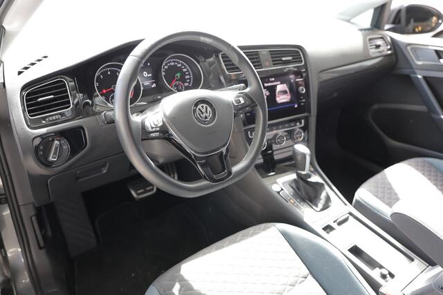 Volkswagen GOLF 1.5 TSI Highline 9500 km IQ Panodak ACC Camera DHS PDC STOELVW '19