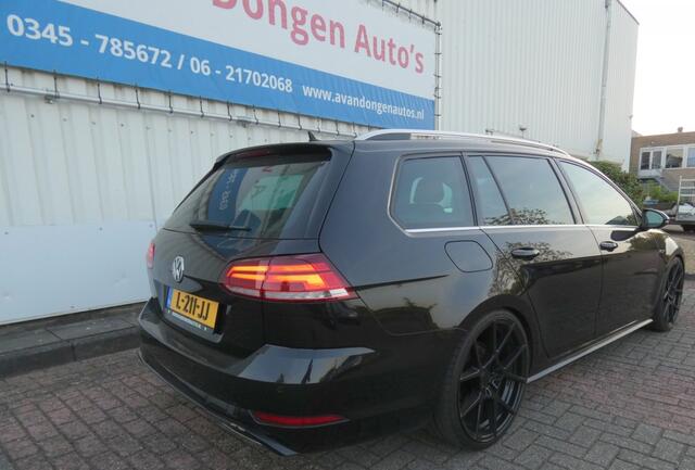Volkswagen GOLF 1.5 TSI 3x R Line DSG,Rotiform,Camera,ACC,Trhaak