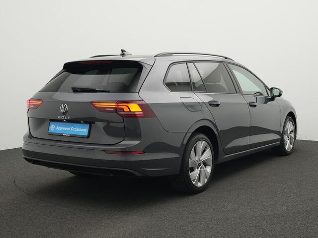 Volkswagen GOLF Variant 1.5 TSI 116 pk Life Business | LED koplampen | Bekleding ArtVelours Eco | Stoelverwarming | Adaptive Cruise | Carplay | DAB | 17 inch