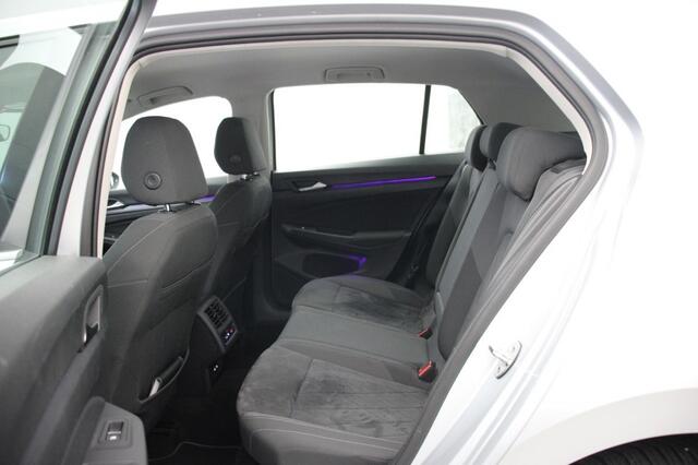Volkswagen GOLF 1.4 eHybrid PHEV Style - Carplay, Massage, Digitaal Cockpit, Stoelverw.