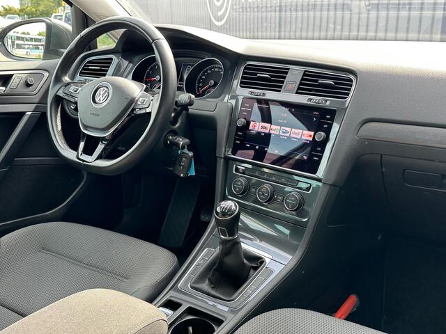 Volkswagen GOLF Variant 1.0 TSI 115pk Comfortline Navigatie Trekhaak