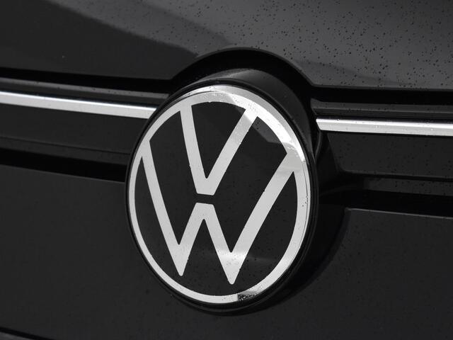 Volkswagen GOLF 1.5 Tsi 150pk Life · Apple/Android Car Play · Navi · P-Sensoren · ACC · DAB · 16'' Inch · Garantie t/m 21-12-2026 of 100.000km