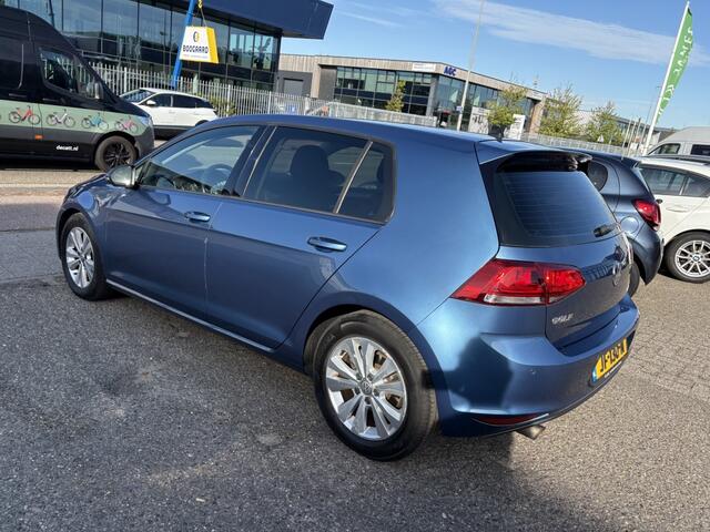 Volkswagen GOLF 1.0 TSI Bns Ed. Con