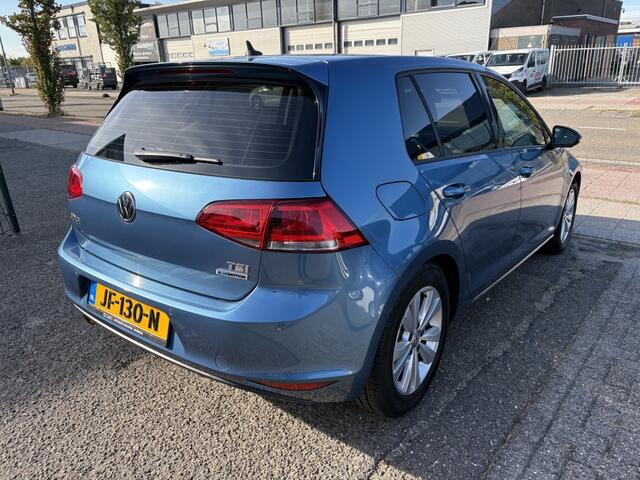 Volkswagen GOLF 1.0 TSI Bns Ed. Con