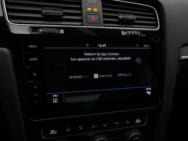 Volkswagen GOLF 1.4 TSI 204 pk DSG GTE | Navigatie Discover Pro | Stoelverwarming | Parkeersensoren voor/achter | Apple Carplay / Android Auto | Climatronic | Adaptive Cruise | 16 inch