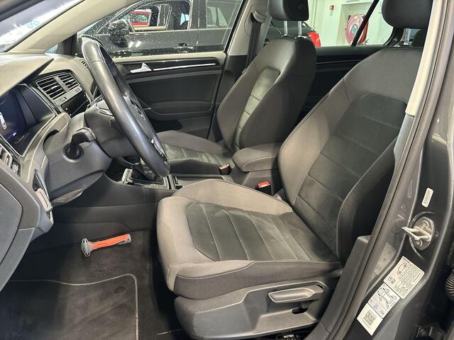 Volkswagen GOLF 1.0 TSI 115pk DSG Highline · Apple/Android Car Play · Navigatie · Camera · P-Sensoren · Climatronic · Virtual Cockpit · 17'' Inch ·