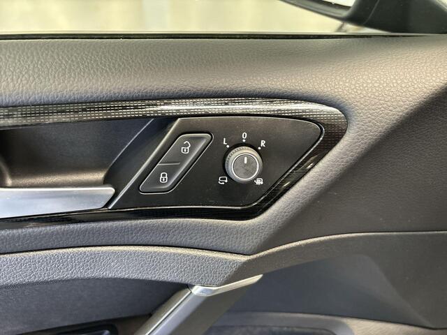 Volkswagen GOLF 1.0 TSI 115pk DSG Highline · Apple/Android Car Play · Navigatie · Camera · P-Sensoren · Climatronic · Virtual Cockpit · 17'' Inch ·