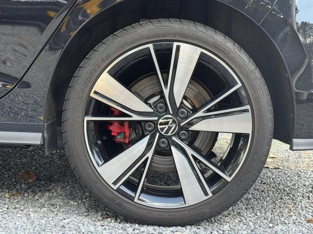 Volkswagen GOLF GTE Hybrid 245pk DSG (IQ,Navi,LM18)