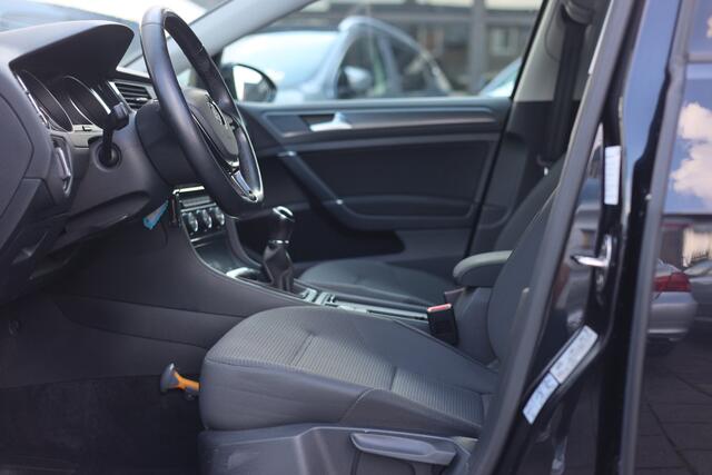 Volkswagen GOLF 1.0 TSI COMFORTLINE | NAVI | CARPLAY | TREKHAAK