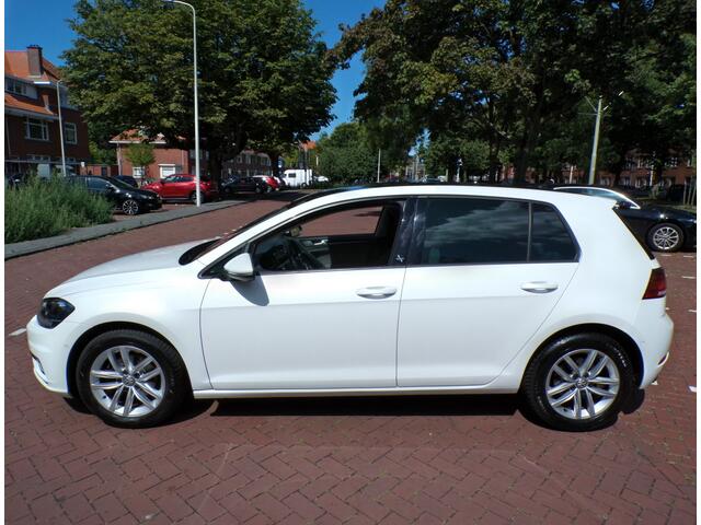 Volkswagen GOLF 1.0 TSI Comfortline automaat carplay digitaal dashboard