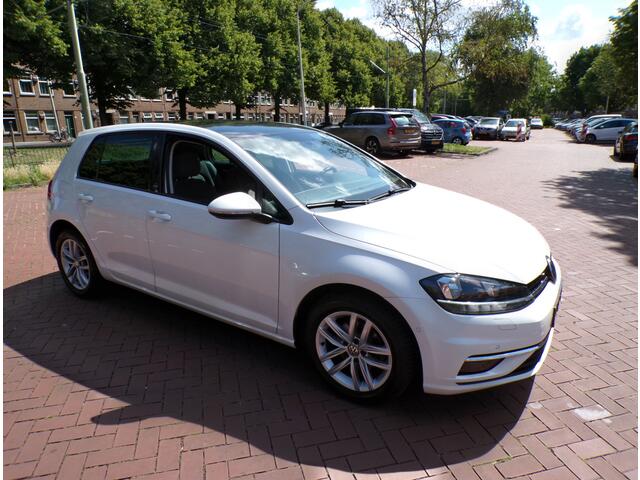 Volkswagen GOLF 1.0 TSI Comfortline automaat carplay digitaal dashboard