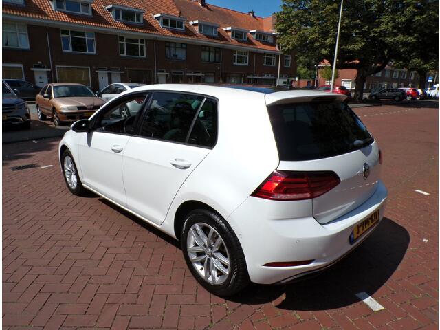 Volkswagen GOLF 1.0 TSI Comfortline automaat carplay digitaal dashboard