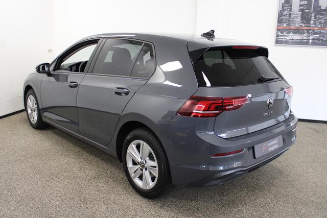 Volkswagen GOLF 1.5 TSI Life Edition
