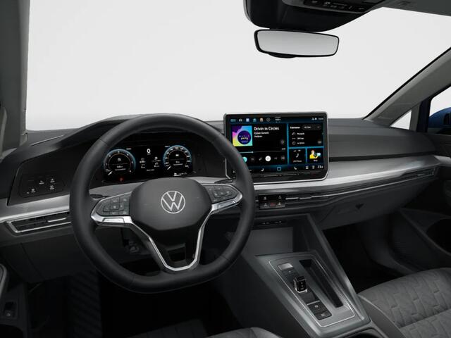 Volkswagen GOLF Life Edition 1.5 eHybrid 204 pk 6 versn. DSG · Achteruitrijcamera · draadloze telefoonlader ·