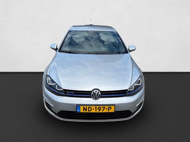 Volkswagen GOLF 1.4 TSI GTE Connected Series CLIMATE / CRUISE / NAVI / PDC / NIEUWSTAAT!!