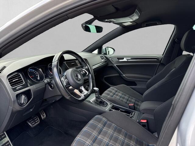 Volkswagen GOLF 1.4 TSI GTE Connected Series CLIMATE / CRUISE / NAVI / PDC / NIEUWSTAAT!!
