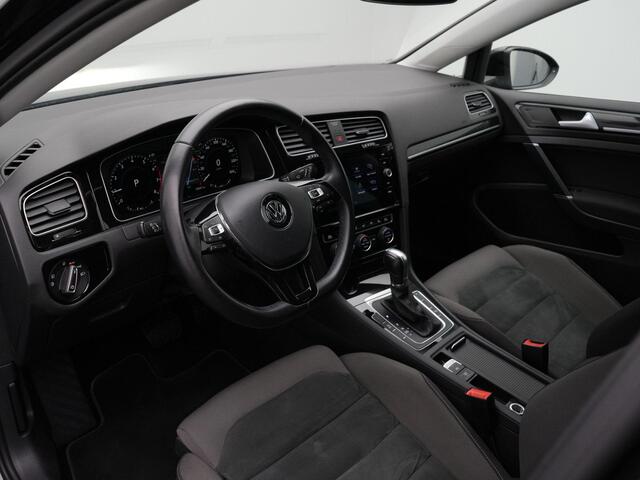 Volkswagen GOLF Variant 1.5 TSI 150 pk DSG Highline | Navigatie | Virtual Cockpit | Stoelverwarming | Parkeersensoren voor/achter | Adaptive Cruise | Massage