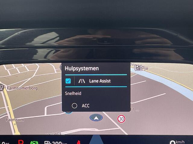 Volkswagen GOLF 1.5 eTSI R-Line | Virtual | Pano | Carplay | Camera