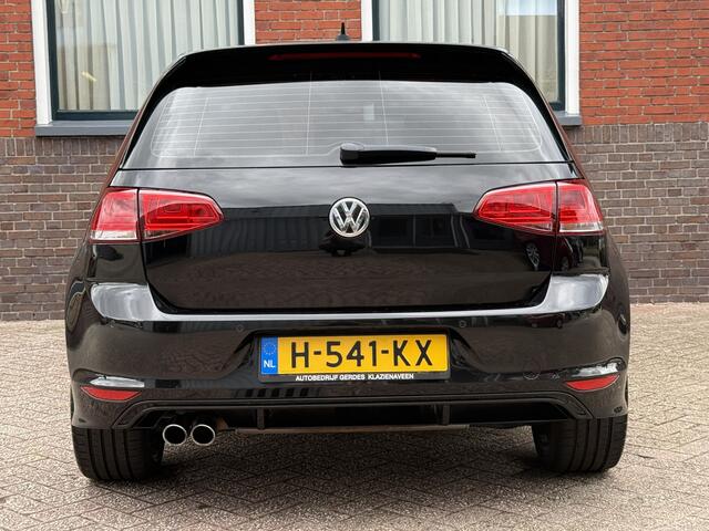 Volkswagen GOLF 1.4 TSI ACT Connected Series | MASSAGE | NAVI | PDC | STOELVERWARMING |