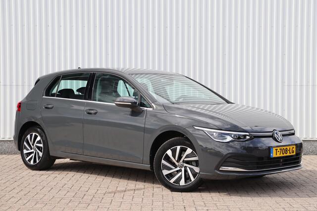 Volkswagen GOLF 1.4 eHybrid DSG Style | Adap. Cruise | Navigatie | Memory Stoel | ECC |