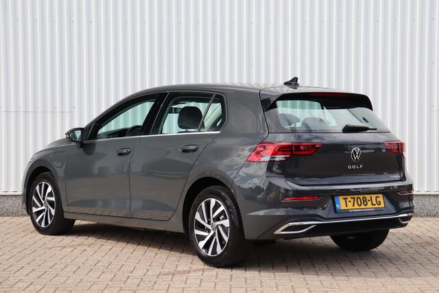 Volkswagen GOLF 1.4 eHybrid DSG Style | Adap. Cruise | Navigatie | Memory Stoel | ECC |