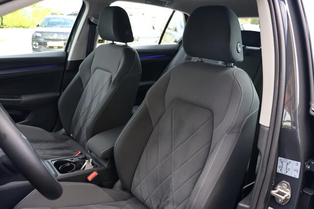 Volkswagen GOLF 1.4 eHybrid DSG Style | Adap. Cruise | Navigatie | Memory Stoel | ECC |