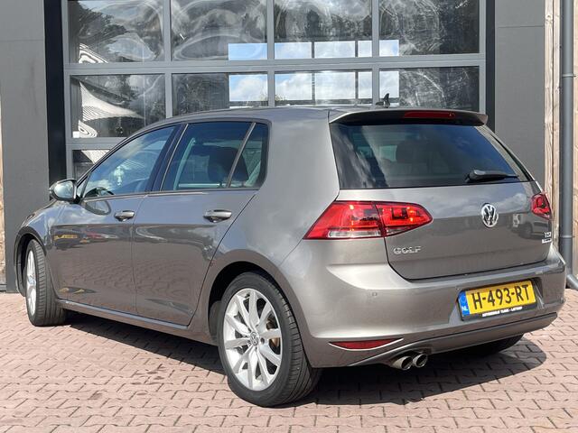 Volkswagen GOLF 1.4 TSI Highline Bluemotion | Airco | Cruise | App-connect | PDC | Navi | Stoelverwarming | Standkachel |