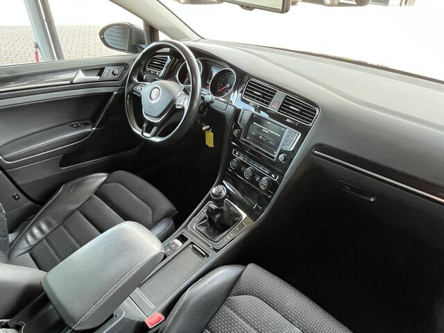 Volkswagen GOLF 1.4 TSI Highline Bluemotion | Airco | Cruise | App-connect | PDC | Navi | Stoelverwarming | Standkachel |