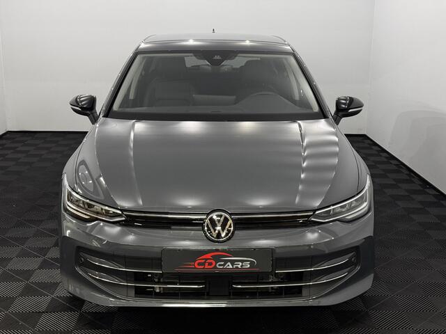 Volkswagen GOLF 8.5 1.5 TSI GOAL Edition Half leder, Navi, Winterpakket, Virtual desk, Sfeerverlichting, Keyless start, Cruise control, Parkeersensoren
