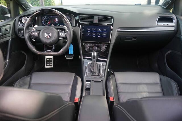 Volkswagen GOLF 7.5 R 4Motion 2.0 TSI Pano/DCC/Dynaudio/OZ/VOL