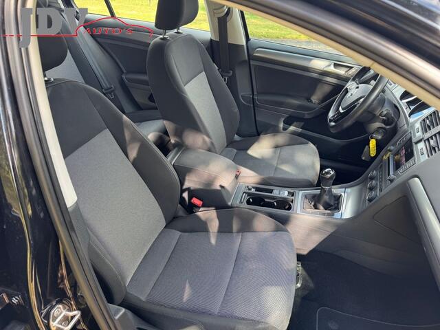 Volkswagen GOLF 1.2 TSI Con. Ser.