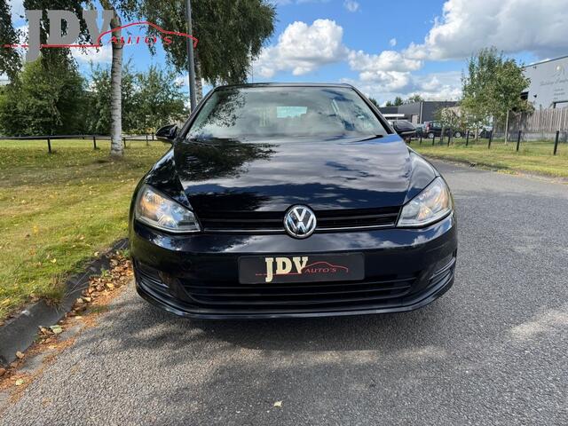 Volkswagen GOLF 1.2 TSI Con. Ser.