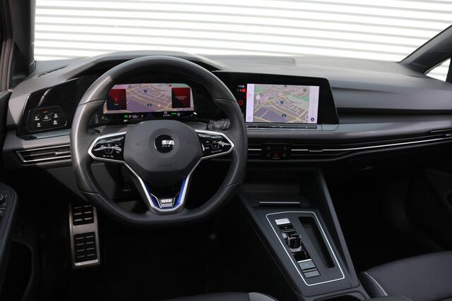Volkswagen GOLF 1.4 eHybrid GTE 245PK (Panodak Sportleder/Memory/Ventilatie Carplay HeadUp Camera ACC IQ-Light Keyless PrivacyGlass)