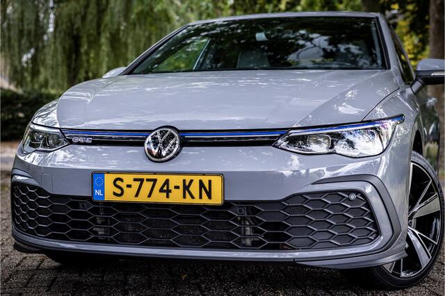 Volkswagen GOLF 1.4 eHybrid GTE Head Up Leder DCC Stoelventilatie IQ Light Memory