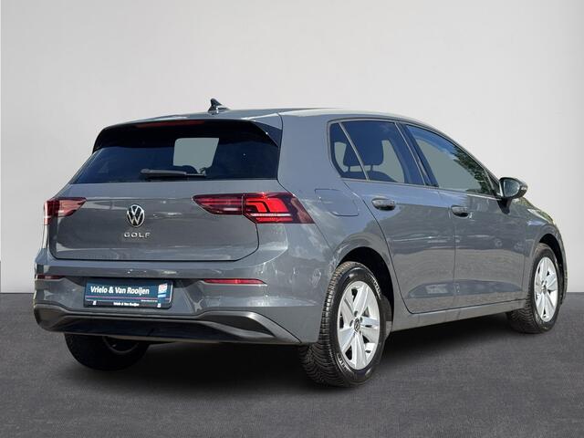 Volkswagen GOLF 1.5 TSI Life | Handgeschakeld | Stuur/Stoelverwarming | Carplay | ACC | Clima | ( Vesteging - Nieuwegein )