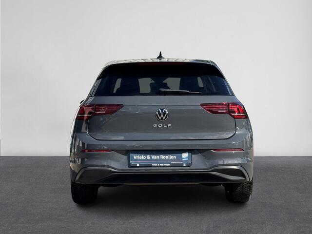 Volkswagen GOLF 1.5 TSI Life | Handgeschakeld | Stuur/Stoelverwarming | Carplay | ACC | Clima | ( Vesteging - Nieuwegein )